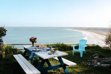 Gîte pour 2 personnes, avec jardin et terrasse à Plouguerneau