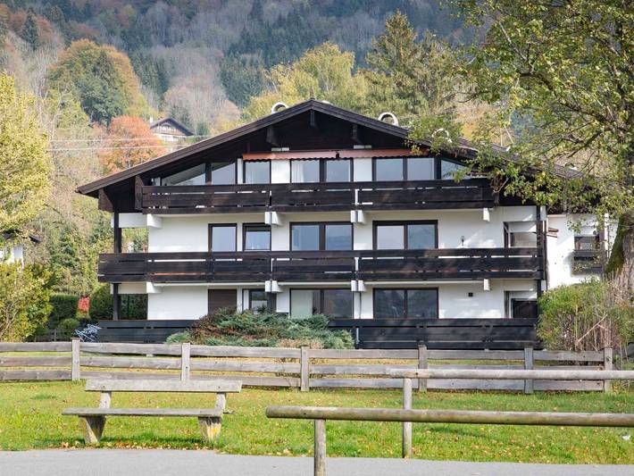 Ferienwohnung für 5 Personen, mit Balkon und Seeblick am Tegernsee