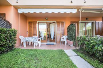 Camping per 4 Persone in Brenzone, Prealpi Gardesane, Foto 2