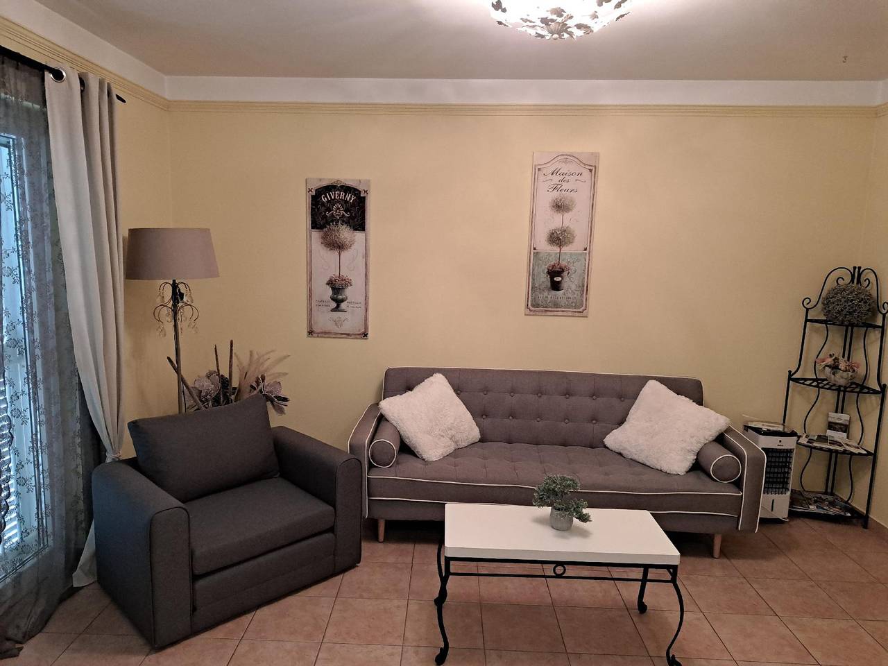 Ganze Ferienwohnung, Wohnung in Fiorini mit Eigenem Balkon in Umag und Umgebung