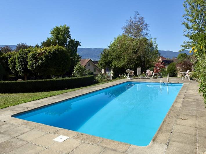 Gîte pour 15 personnes, avec balcon et piscine dans Canton du Jura - 4