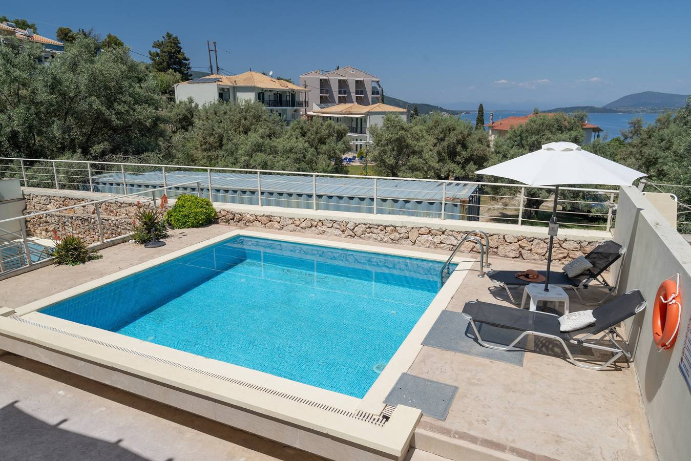 Entire apartment, Apartment 'Evagelia Luxury Family' with Sea View, Wi-Fi and Air Conditioning in Nikiana, Alexandros