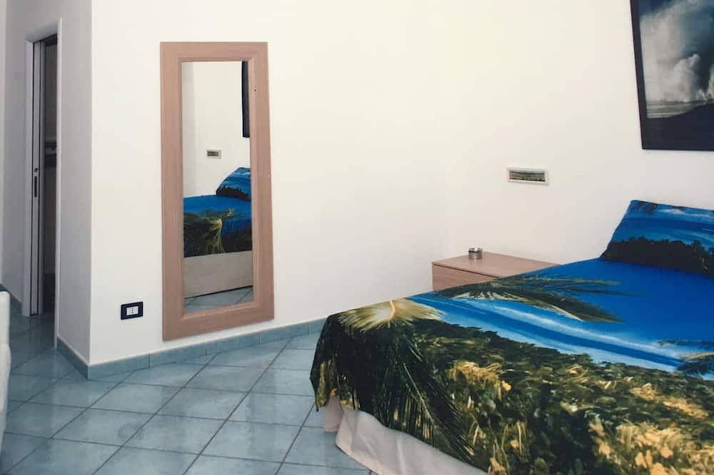 Entire apartment, Apartment With Terrace On The Sea in Sicily