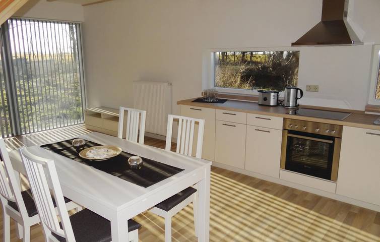 Ferienhaus für 6 Personen, mit Terrasse, kinderfreundlich in Mecklenburgische Seenplatte - 4