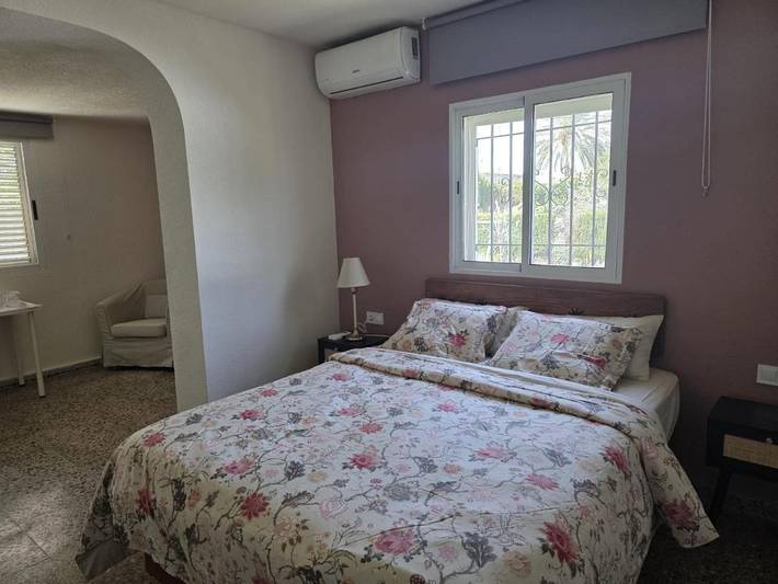 Chalet für 5 Personen, mit Balkon und Terrasse sowie Garten in Alicante