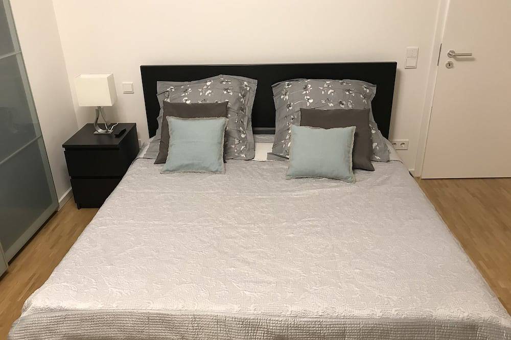 Ganze Wohnung, Brandneues Penthouse-Spaziergang zur Messe in Frankfurt, Südhessen