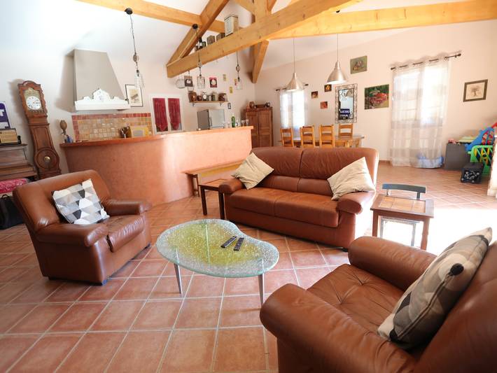 Location de vacances pour 6 personnes, avec jardin ainsi que piscine et terrasse, animaux acceptés à Vagnas - 2