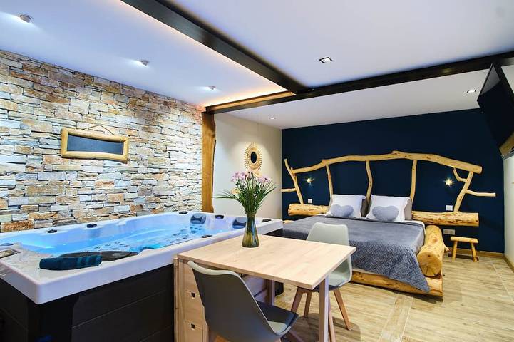 Gîte pour 2 personnes, avec sauna et jacuzzi dans Carspach - 4