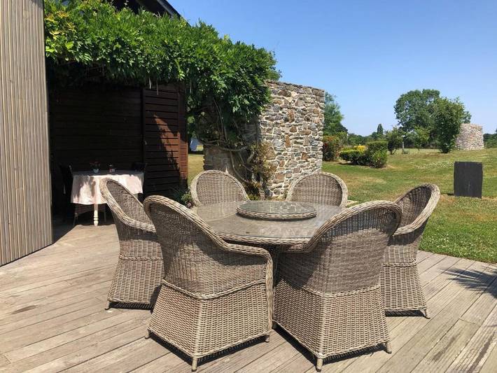 Location de vacances pour 6 personnes, avec piscine ainsi que terrasse et jacuzzi à Pannecé - 4