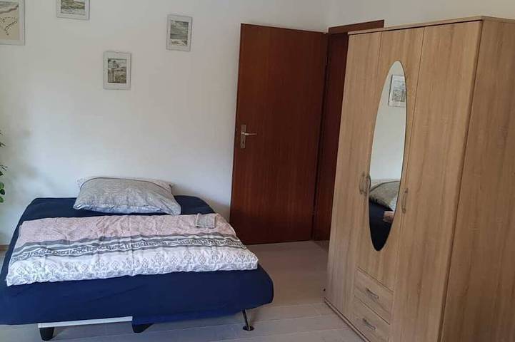 Ganze Wohnung, Fewoela2 -Komfortable Ferienwohnung in Eppstein in Nähe Wiesbaden/Frankfurt in Eppstein, Main-Taunus-Kreis