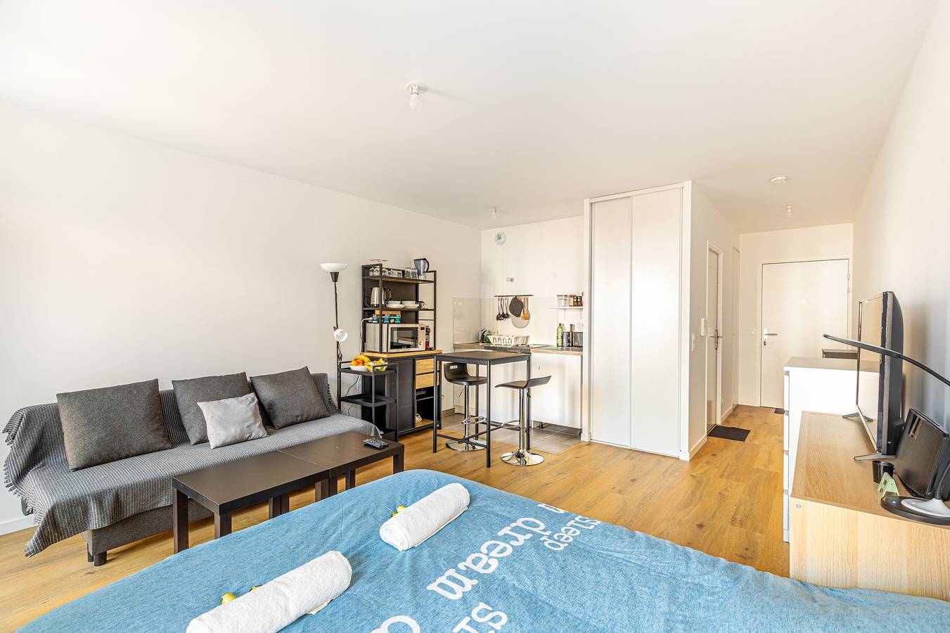 Estudio entero, Guestready - Bonito y acogedor estudio con balcón in Nanterre, Altos del Sena