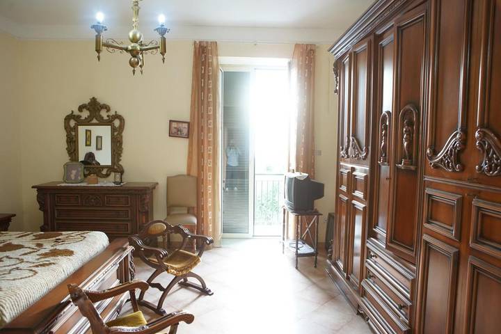 Appartamento per 4 persone, con giardino e panorama a Ercolano