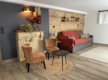 Gîte pour 2 personnes, avec sauna ainsi que terrasse et jacuzzi à Les Hôpitaux-Neufs