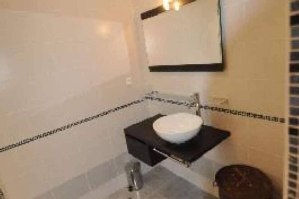 Entire apartment, Apartment/ flat - Saint Florent in Saint-Florent, Calvi region