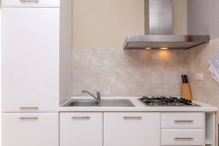 Gîte pour 4 personnes, avec balcon et jardin, animaux acceptés dans La Maddalena - 4