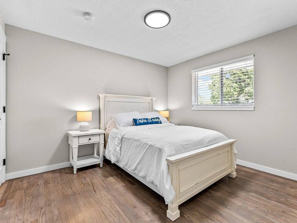 Spacious South Denver Ranch, 5 Bedroom, Perfect for Groups in Centennial, Arapahoe County