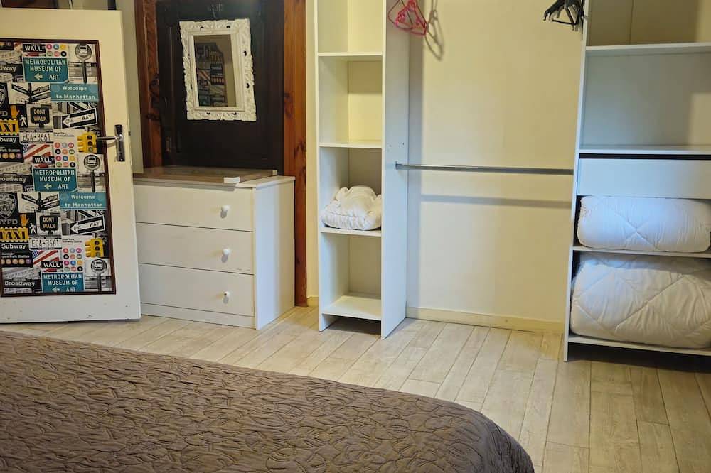 Charmante maison avec piscine in Cournon-d'Auvergne, Massif central