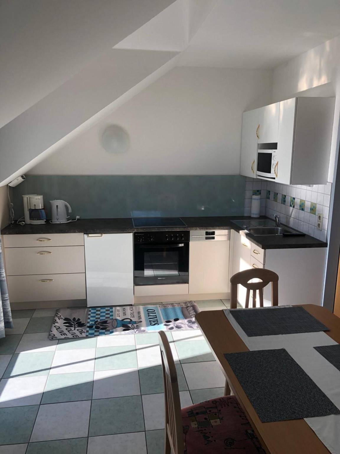 Ganze Wohnung, Apartment 'Isabelle Sky' mit Seeblick, Gemeinschaftsgarten und Wlan in Hermagor, Hermagor-Pressegger See