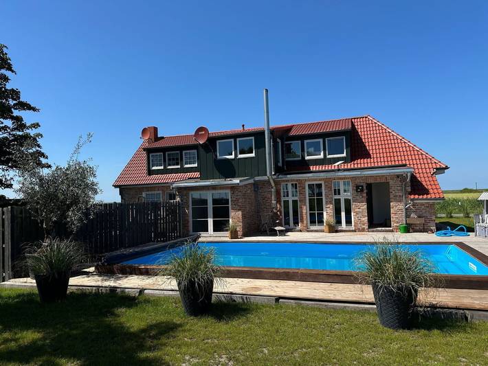 Ferienhaus für 4 Personen, mit Garten in Ostermarsch