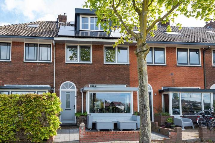 Appartement de vacances pour 7 personnes, avec vue et jardin