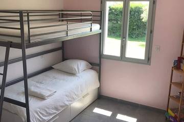 Maison De Vacances pour 5 Personnes dans Saint-Maximin-la-Sainte-Baume, Région de Brignoles, Photo 2