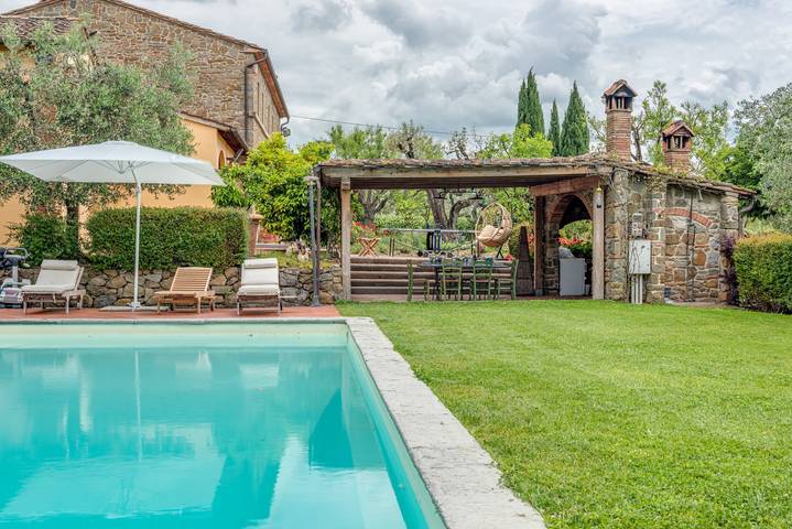 Villa  Toscana con Piscina Privata, Terrazza e Wi-Fi in Capraia e Limite, Firenze province