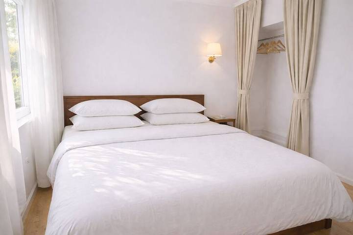 Grand Seaview Retreat - walk to the beach in Région de Thessalonique