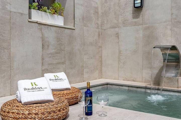 Villa pour 8 personnes, avec terrasse et jardin - 1