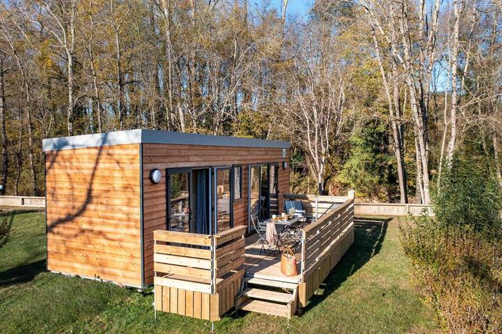 Location de vacances pour 2 personnes, avec vue et jardin ainsi que piscine et bassin pour enfant, animaux acceptés à Saint-Cybranet - 3