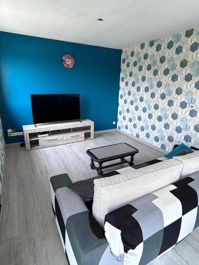 Gîte pour 4 personnes, avec terrasse, animaux acceptés à Sainte-Suzanne - 3