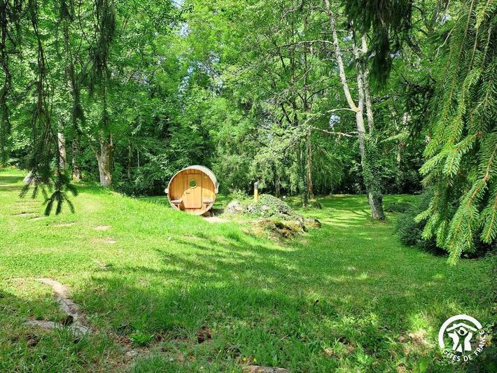 Gîte pour 14 personnes, avec Jacuzzi et Terrasse ainsi que Jardin et Sauna à Le Bez - 2