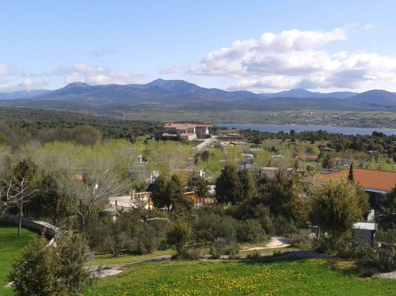 Camping El Picachuelo in El Berrueco, Provincia de Madrid