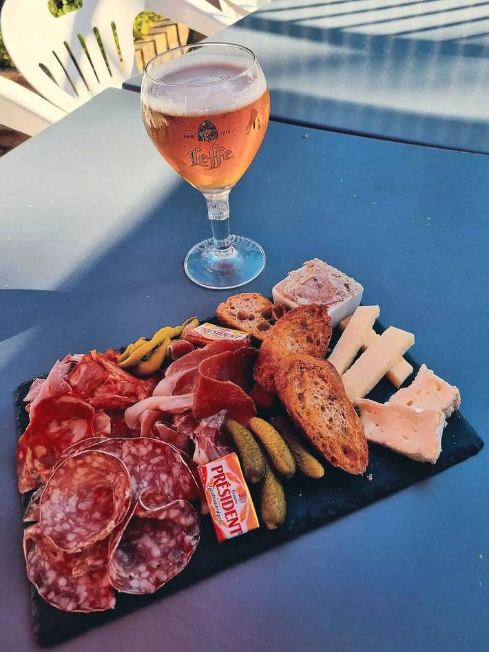 Camping pour 5 personnes, avec piscine et terrasse dans le Gers - 4