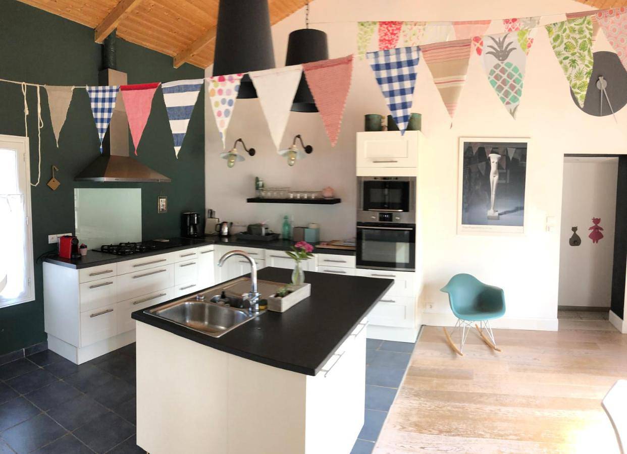 Five-Bedroom House in Saint-Hilaire-la-Forêt, Vendée