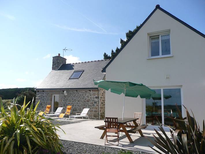 Gîte pour 8 personnes, avec jardin et terrasse - 1