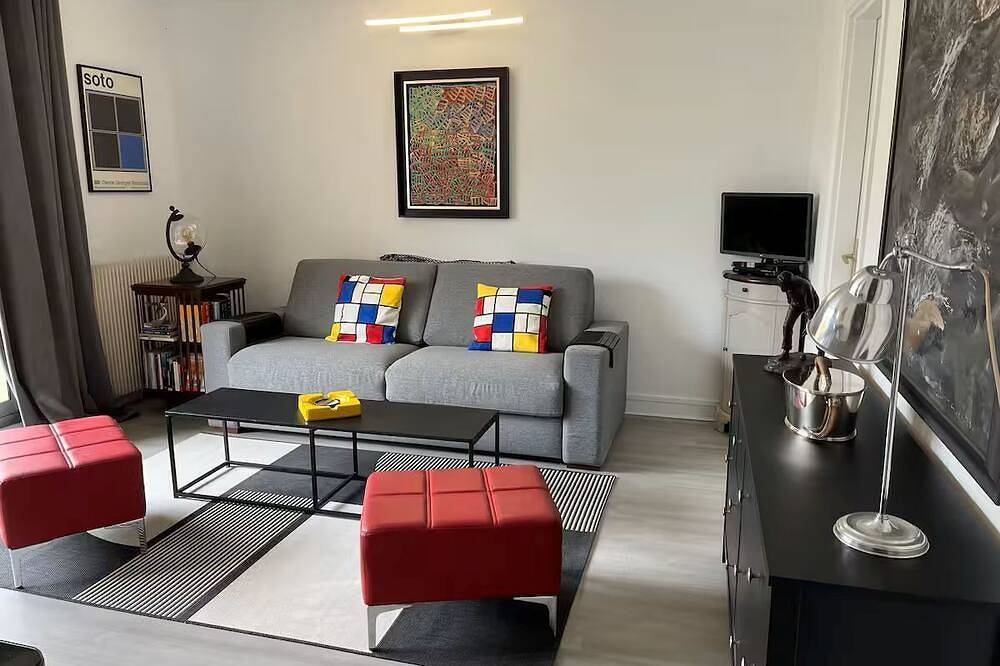 Appartement entier, Studio superbe in Puteaux, Hauts-de-Seine