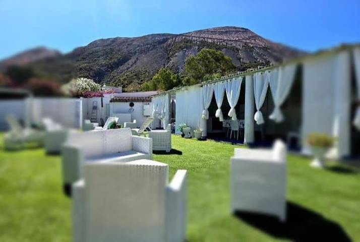 Maison d’hôte pour 5 personnes, avec jardin ainsi que terrasse et vue, animaux acceptés dans Vulcano