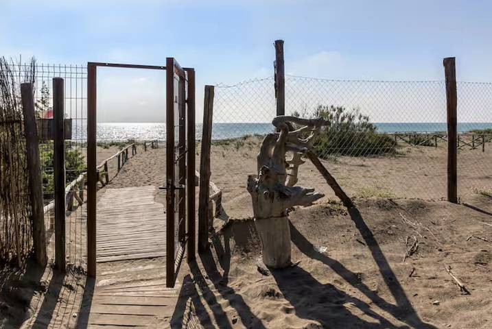 Ferienhaus für 12 Personen, mit Garten und Terrasse, kinderfreundlich in Marina di Bibbona - 2
