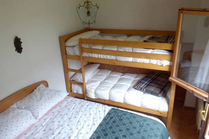 Ganze Wohnung, Modest apartment in the Aragonese Pyrenees mountains. Altruistic rent. in Villanúa, Aragonesische Pyrenäen