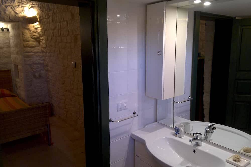 Trullo Panorama - Itria Valley in Locorotondo, Provincia de Taranto