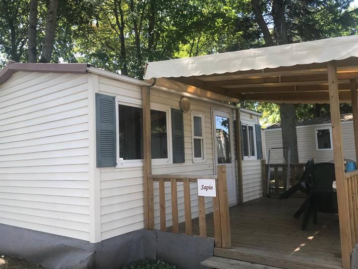 Camping pour 7 personnes, avec piscine ainsi que jardin et vue dans Indre - 2