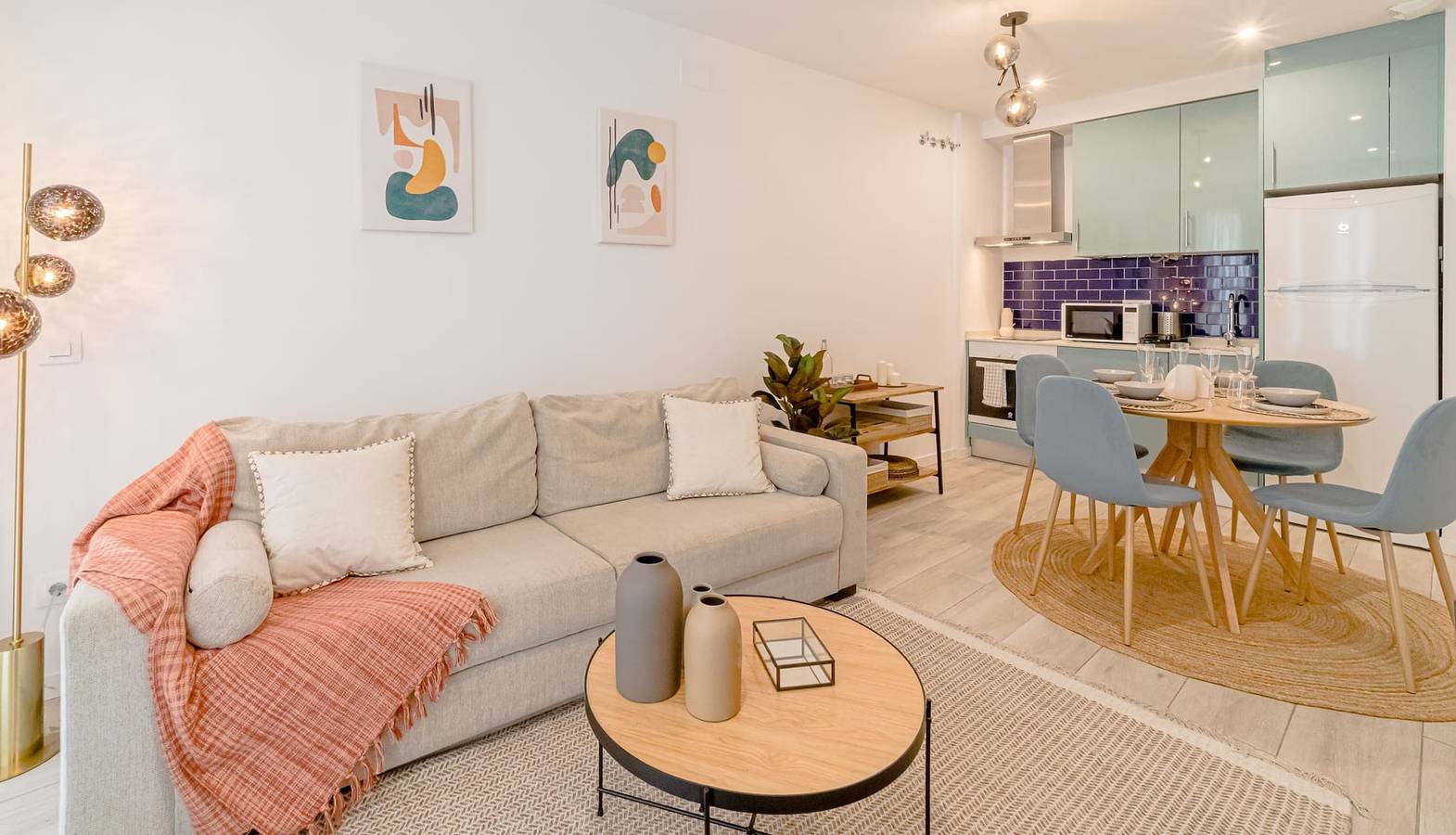 Apartamento entero, Housing Ribera de Curtidores Iii by Sharing Co in Centro (Madrid), Madrid