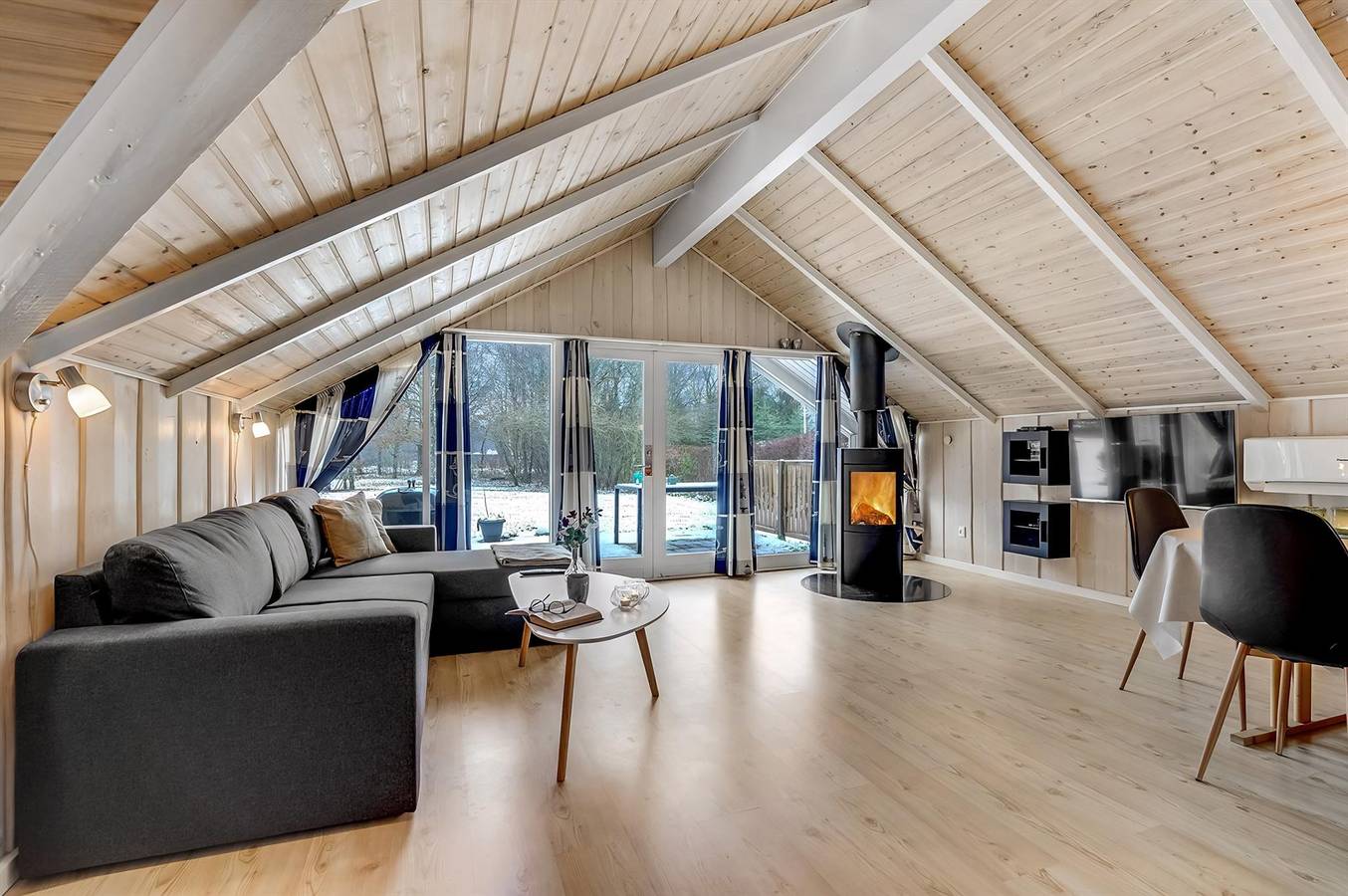 Stunning home in Give w/ Wifi and 2 Bedrooms in Vesterlund, Vejle und Umgebung