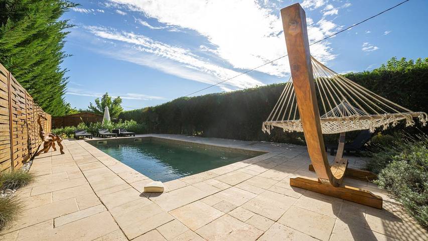Ferienhaus für 2 Personen, mit Pool und Terrasse sowie Garten - 1