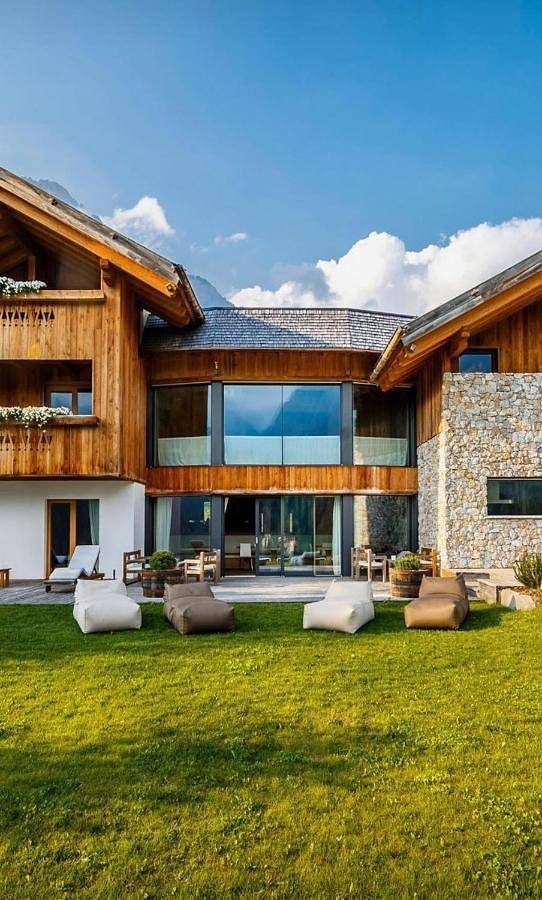 Location de vacances pour 2 personnes, avec sauna et jacuzzi ainsi que terrasse et jardin à Sappada - 2