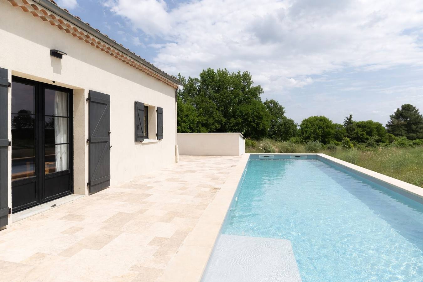 Maison "Beau Gite" avec piscine privée, terrasse privée et Wi-Fi in Le Garn, Région de Nîmes