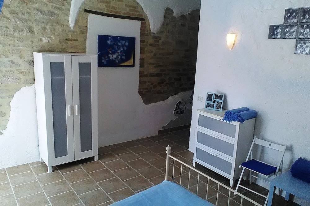 Appartement entier, Calme, nature, tranquillité au Cottage «L`Aria» Le Marche, Italie in Pergola, Valle del Metauro