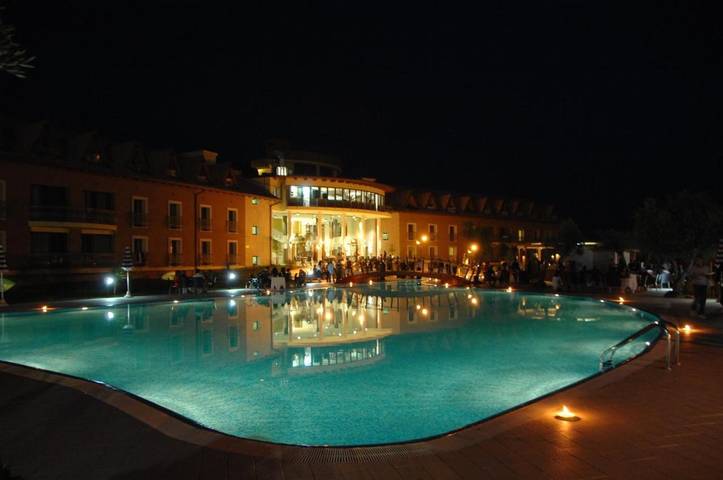 Station pour 2 personnes, avec piscine ainsi que jardin et sauna à Cariati - 3