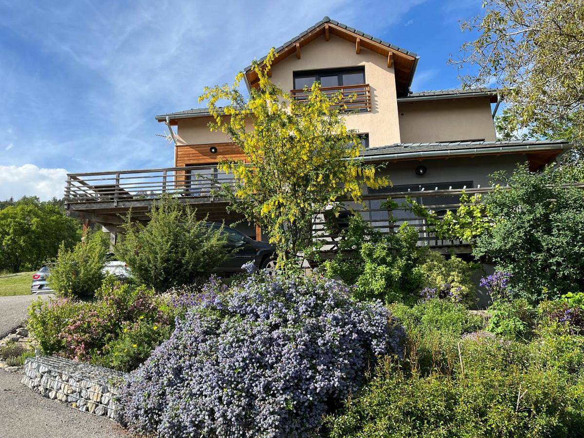 Appartement entier, Gîte la biche des écrins in Prunières, Parc national des Écrins