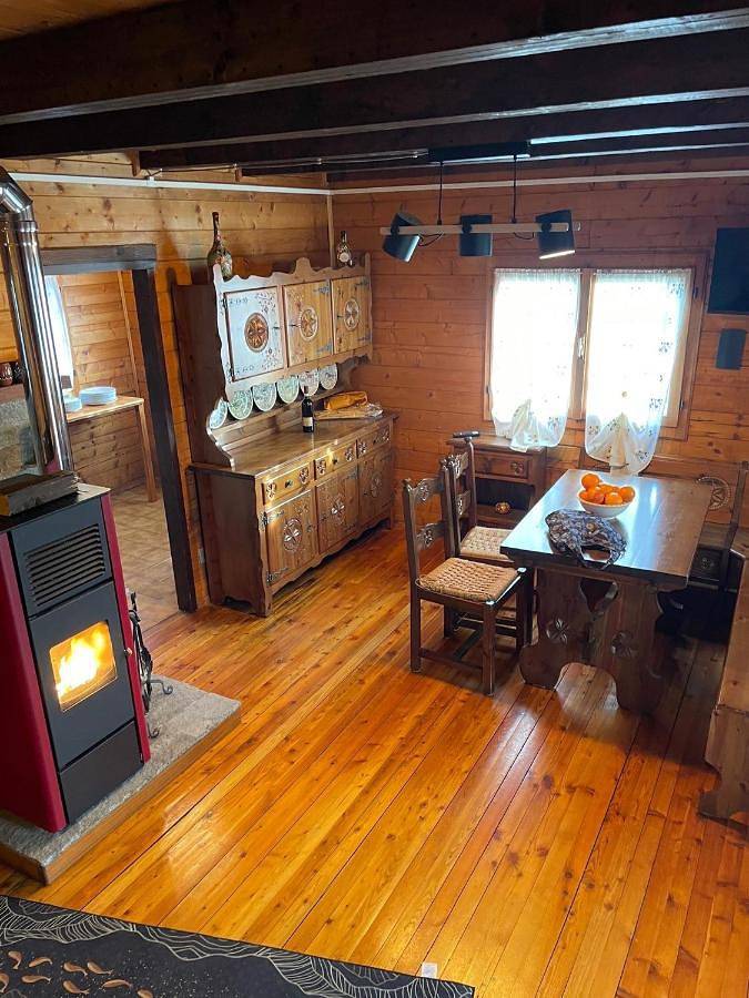 Chalet per 4 persone, con Balcone e Terrazza nonché Giardino e Panorama a Torino